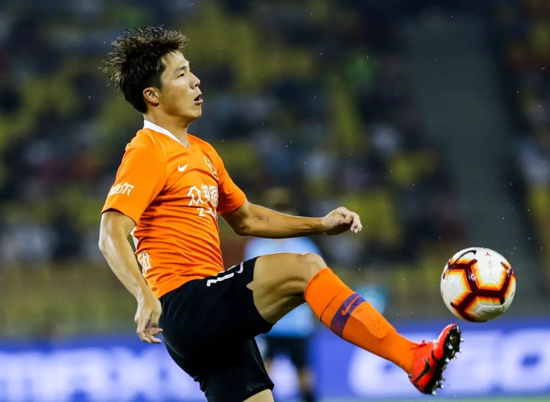 星空体育地址-武汉卓尔主场战平北京人和，保持积分稳定的简单介绍