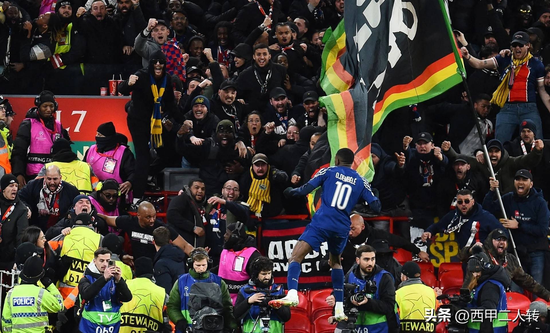 星空体育网页版-巴黎圣日耳曼防守失误，遭遇失利的简单介绍