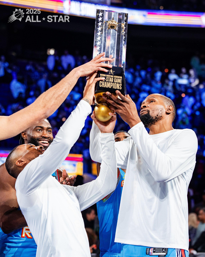 篮球名人堂典礼举行,多位球星荣获殊荣的简单介绍 篮球名人堂典礼举行,多位球星荣获殊荣的简单介绍